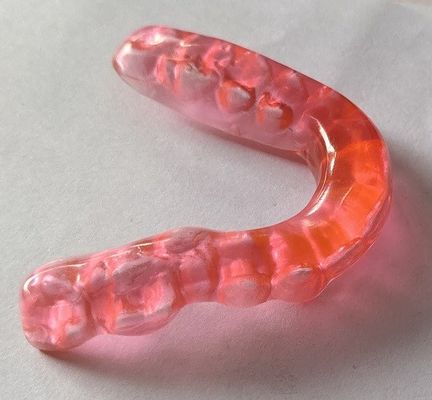 De Wacht For Teeth Clenching van de douanenacht